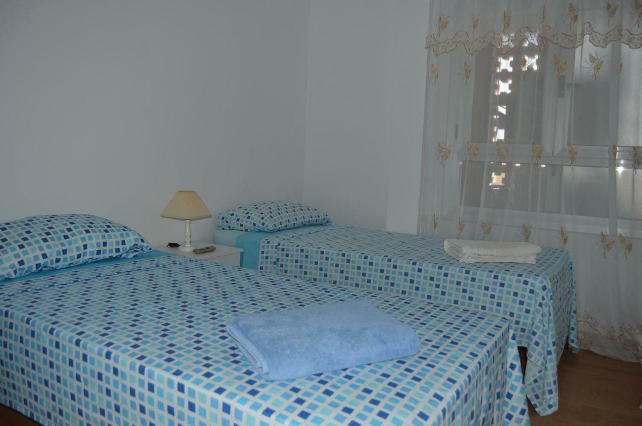 Apartment First Line Beach เอลกัมเปโญ ภายนอก รูปภาพ