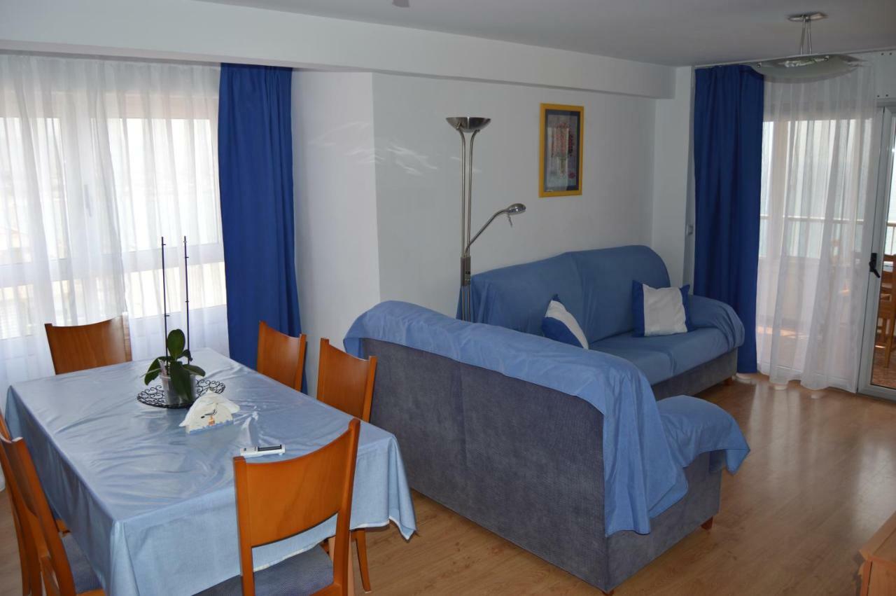 Apartment First Line Beach เอลกัมเปโญ ภายนอก รูปภาพ