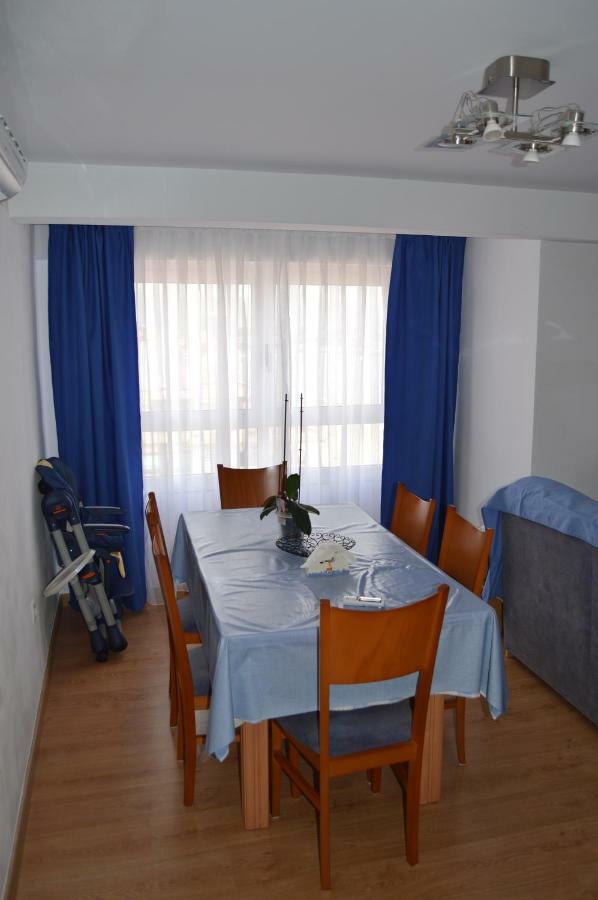 Apartment First Line Beach เอลกัมเปโญ ภายนอก รูปภาพ